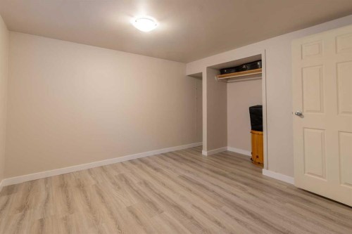 1721 20 Street South, Lethbridge, AB 
