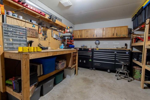 1721 20 Street South, Lethbridge, AB 