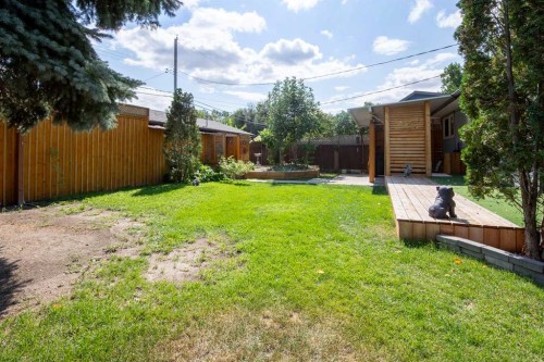 1721 20 Street South, Lethbridge, AB 