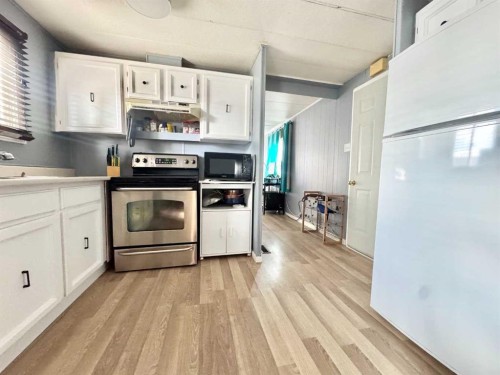 15-2715 Westside Drive West, Lethbridge, AB 