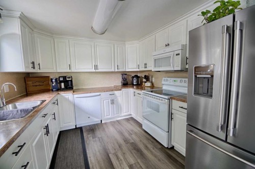 6014 52 Street, Taber, AB 