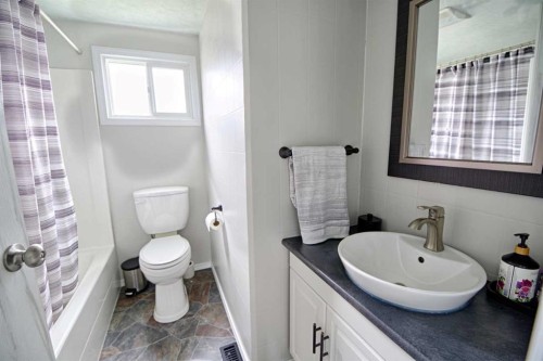 6014 52 Street, Taber, AB 