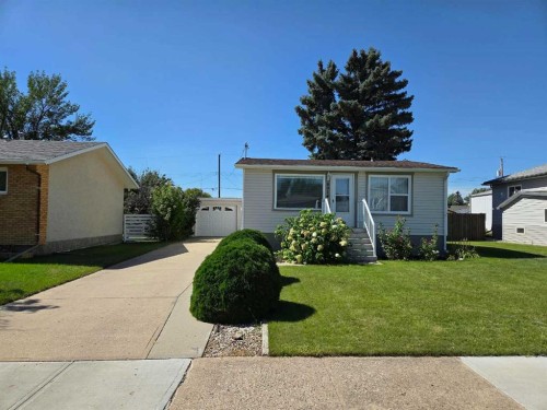 6014 52 Street, Taber, AB 