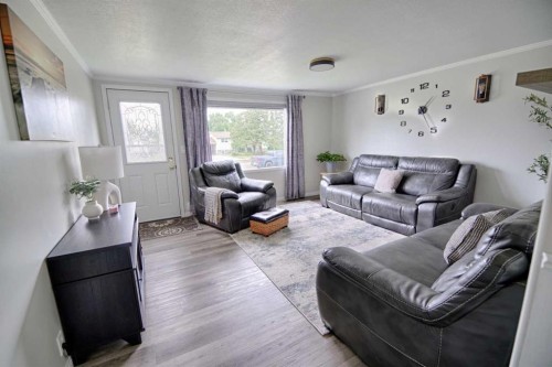 6014 52 Street, Taber, AB 