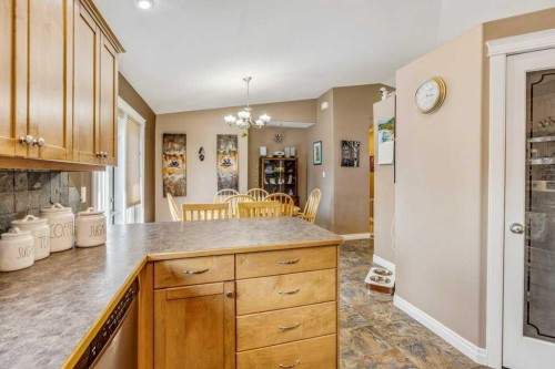 706 Centennial Avenue, Nobleford, AB 