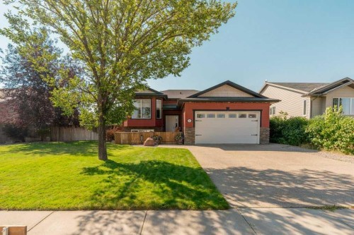 706 Centennial Avenue, Nobleford, AB 