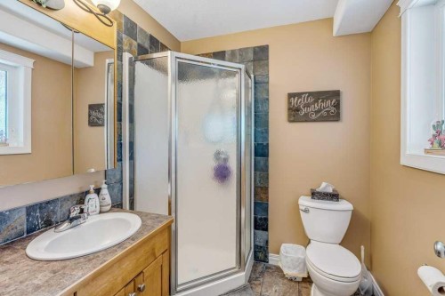 706 Centennial Avenue, Nobleford, AB 