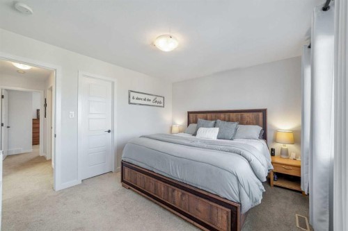 917 Atlantic Cove West, Lethbridge, AB 
