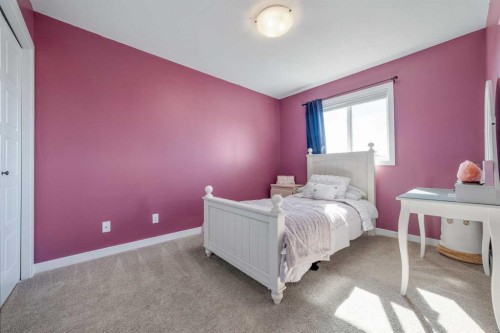 917 Atlantic Cove West, Lethbridge, AB 