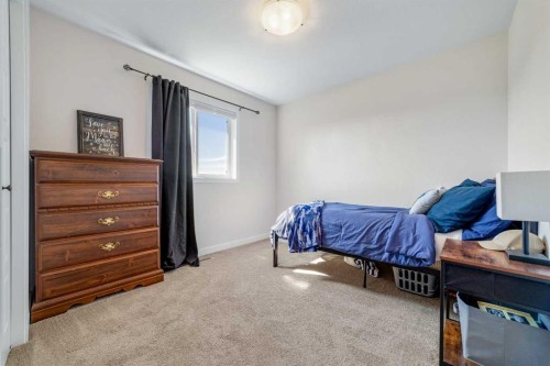 917 Atlantic Cove West, Lethbridge, AB 