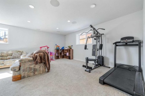 917 Atlantic Cove West, Lethbridge, AB 