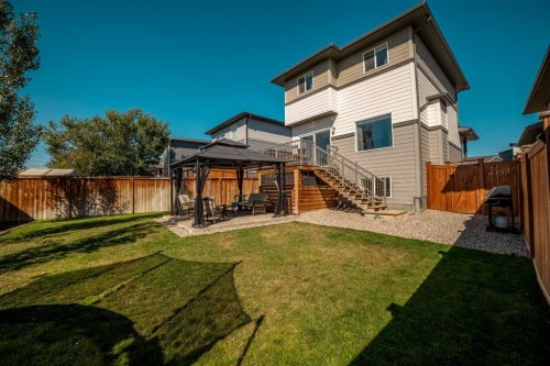 917 Atlantic Cove West, Lethbridge, AB 