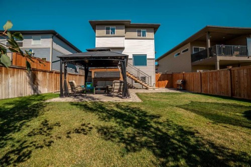 917 Atlantic Cove West, Lethbridge, AB 