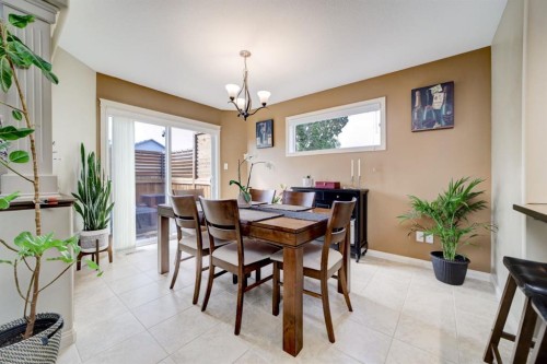 176 Coalbanks Boulevard West, Lethbridge, AB 