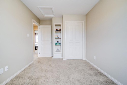 176 Coalbanks Boulevard West, Lethbridge, AB 