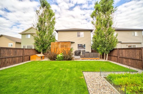 176 Coalbanks Boulevard West, Lethbridge, AB 