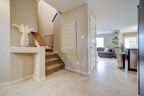 176 Coalbanks Boulevard West, Lethbridge, AB 