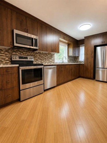 2122 20 Street, Coaldale, AB 