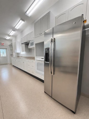 2122 20 Street, Coaldale, AB 