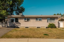 3319 - 3321 5A Avenue SOUTHLethbridge, AB T1J 0Y4