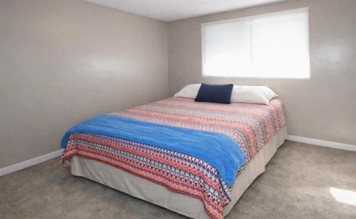 1121 Lakemount Boulevard South, Lethbridge, AB 