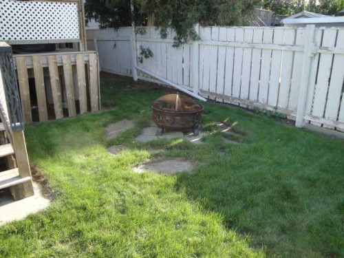 1121 Lakemount Boulevard South, Lethbridge, AB 