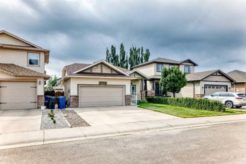 520 Couleesprings Crescent, Lethbridge, AB 