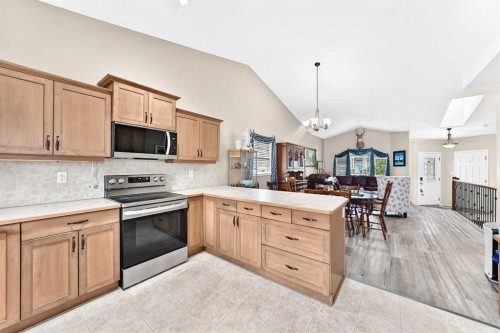 520 Couleesprings Crescent, Lethbridge, AB 