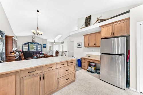 520 Couleesprings Crescent, Lethbridge, AB 