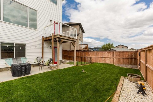 599 Moonlight Lane West, Lethbridge, AB 