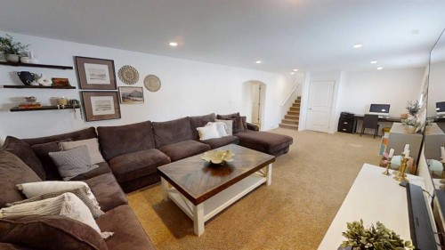 107 Riverland Close West, Lethbridge, AB 