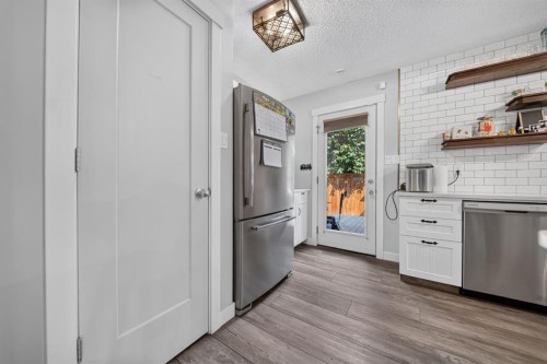 47 Wildwood Crescent West, Lethbridge, AB 