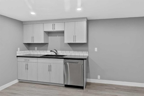 2110 15 Avenue South, Lethbridge, AB - Indoor Photo Showing Kitchen With Double Sink