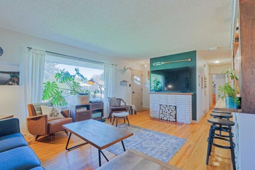 1814 14 Avenue South, Lethbridge, AB 