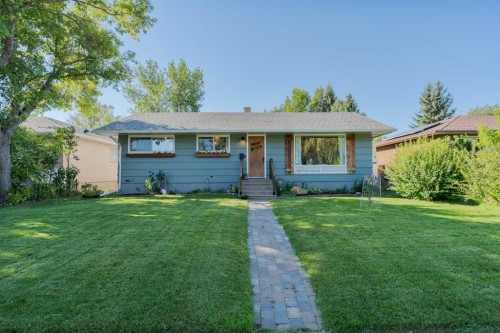 1814 14 Avenue South, Lethbridge, AB 