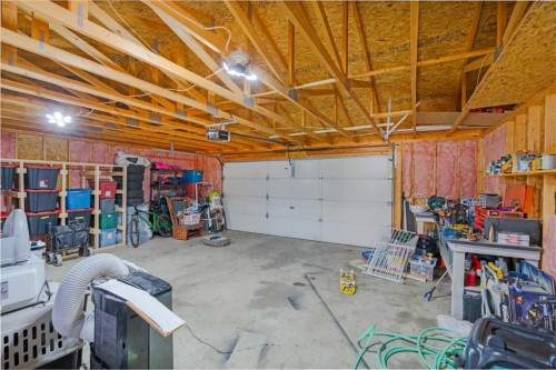 1814 14 Avenue South, Lethbridge, AB 