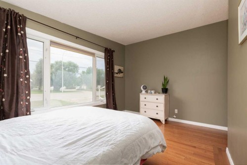 165E 200N, Raymond, AB 