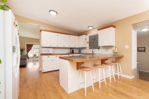 165E 200N, Raymond, AB 