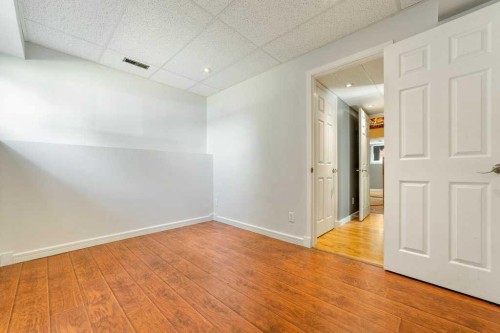 8 Columbia Bay West, Lethbridge, AB 