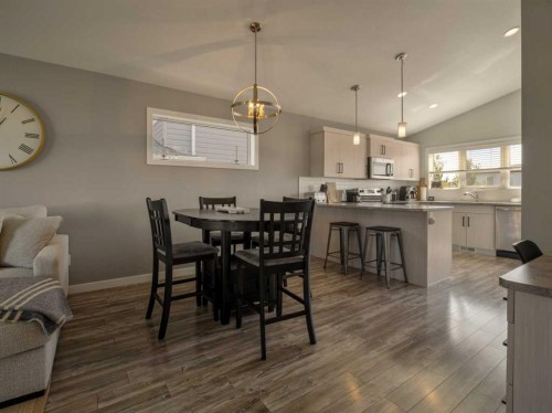 333 Crocus Terrace West, Lethbridge, AB 