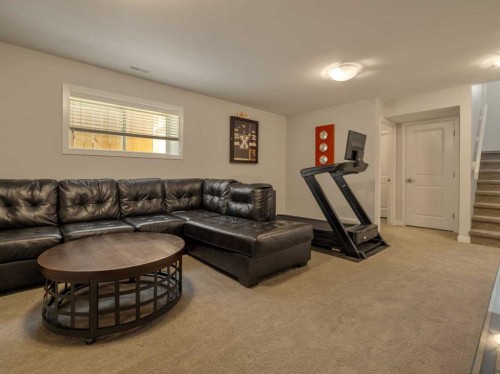 333 Crocus Terrace West, Lethbridge, AB 