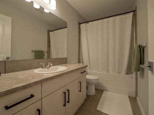 333 Crocus Terrace West, Lethbridge, AB 