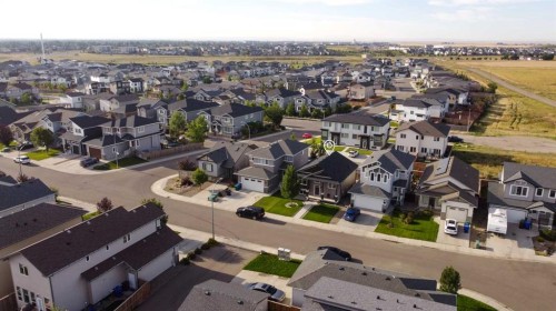 333 Crocus Terrace West, Lethbridge, AB 