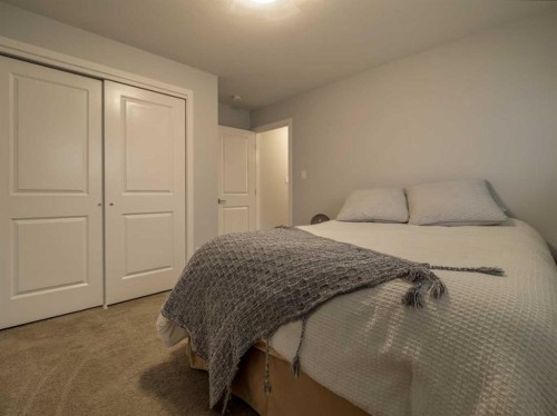 333 Crocus Terrace West, Lethbridge, AB 