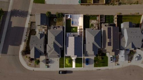 333 Crocus Terrace West, Lethbridge, AB 