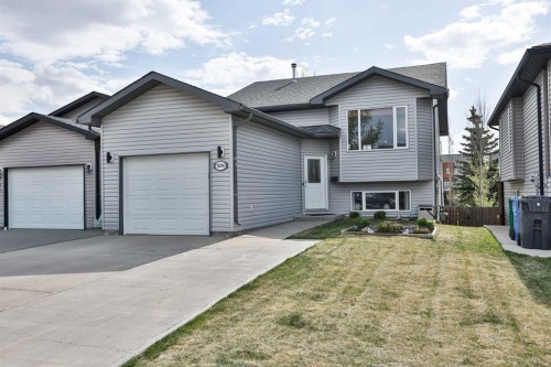 709 Blackfoot Terrace West, Lethbridge, AB 