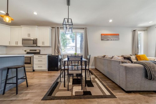 624 19 Street North, Lethbridge, AB 
