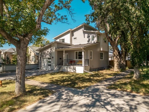 624 19 Street North, Lethbridge, AB 