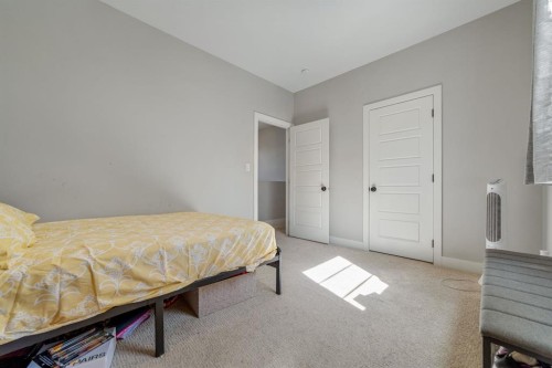 624 19 Street North, Lethbridge, AB 