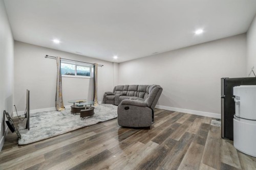 624 19 Street North, Lethbridge, AB 